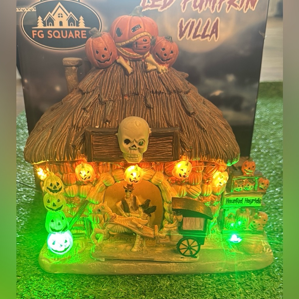 LED Pumpkin Villa - Halloween Decoration - Picture 10 of 12